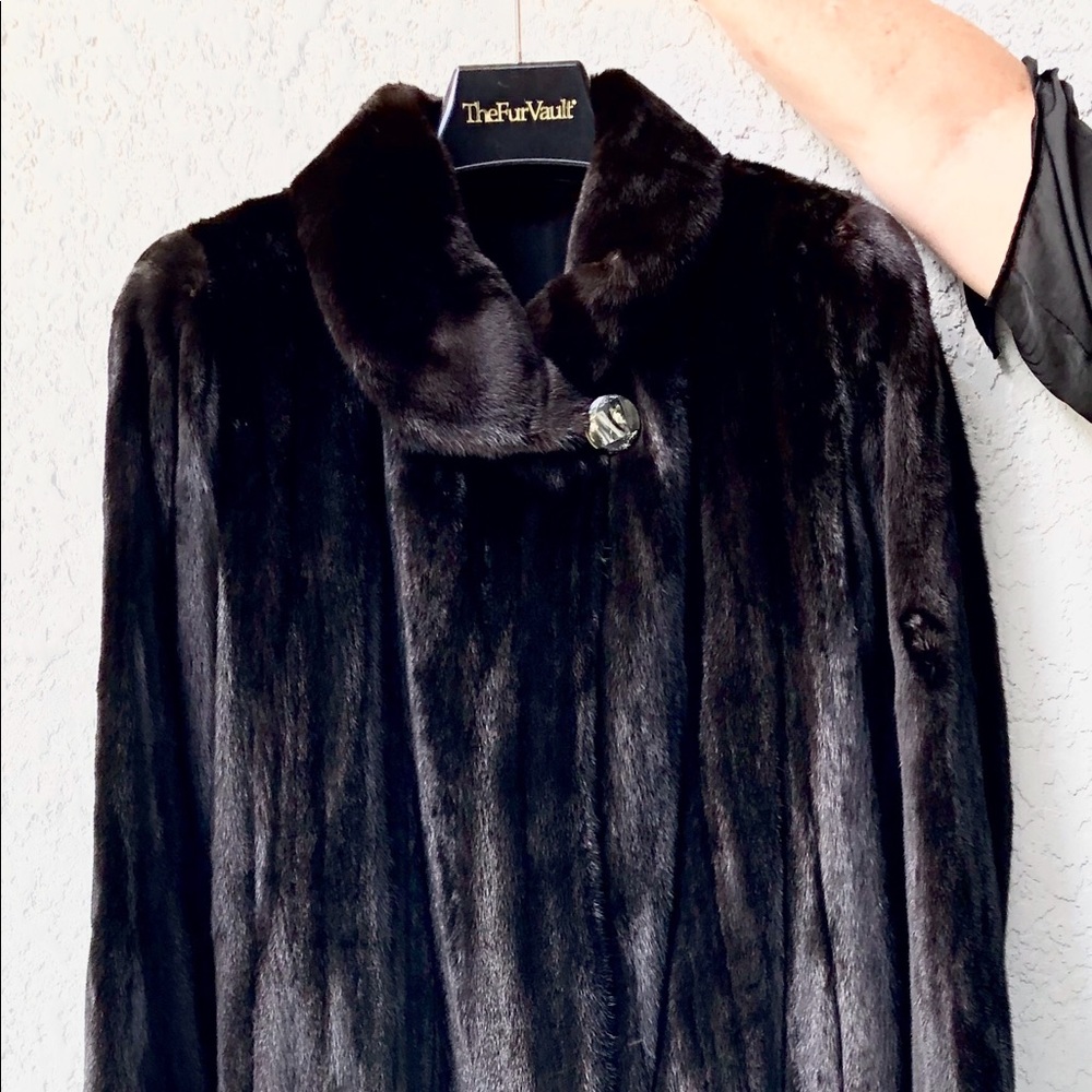 54” Natural Mink Blackglama coat
